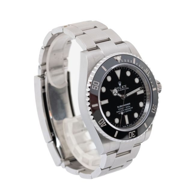 Rolex Submariner 124060 Image 2